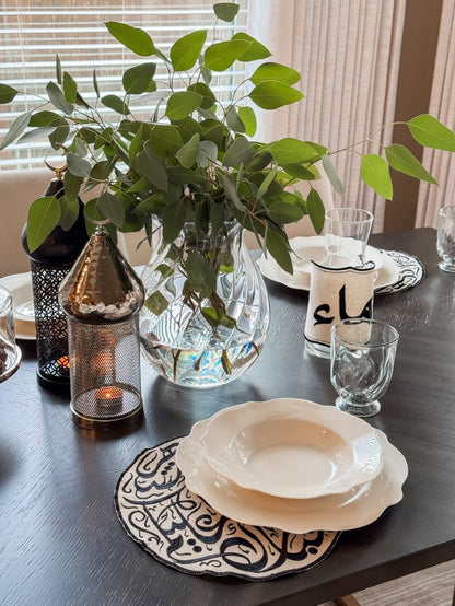 "Mubarak Alikom Alshahr" half moon